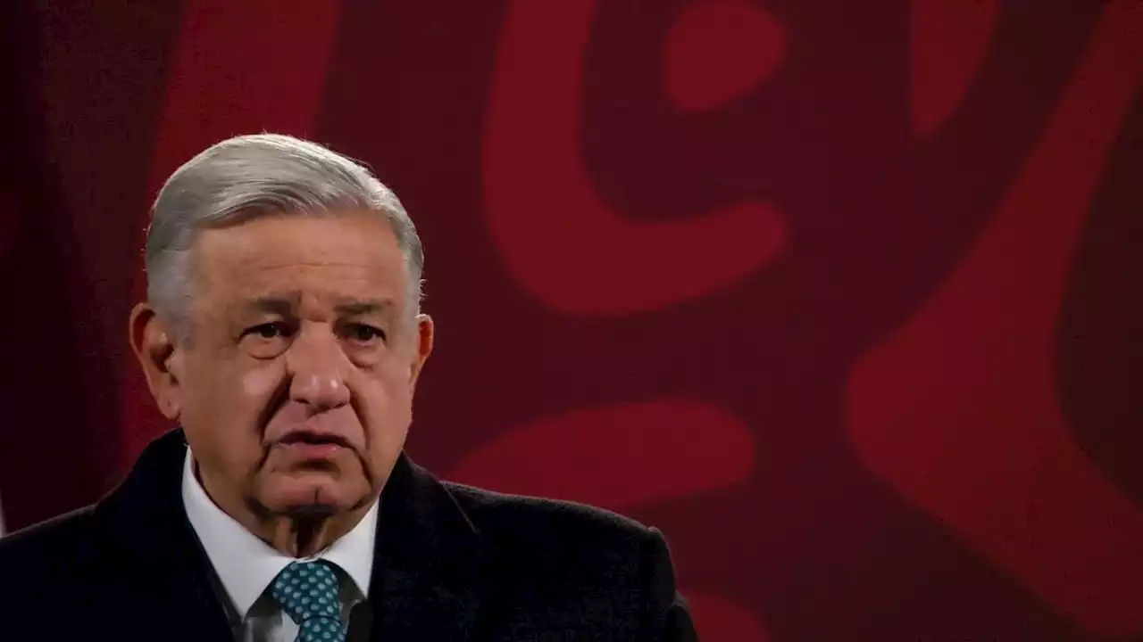 Gobernadores no han cumplido con aportaciones de becas para personas con discapacidad: AMLO