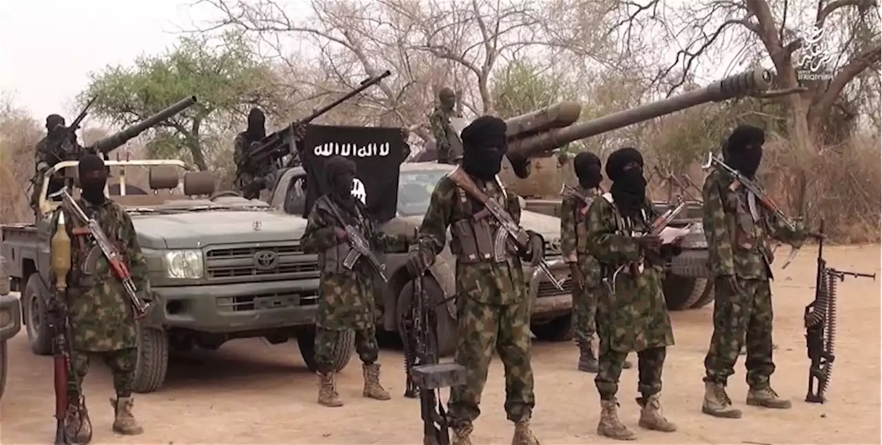 Three Bridges Linking Adamawa, Borno States Destroyed By Boko Haram Since 2014 Undergo Reconstruction | Sahara Reporters