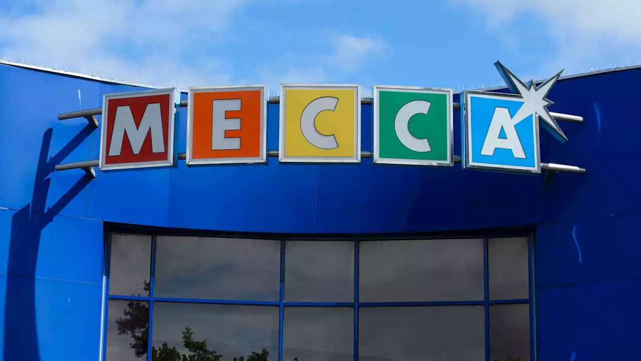 Mecca Bingo owner issues profit warning after Rank few months for revenues