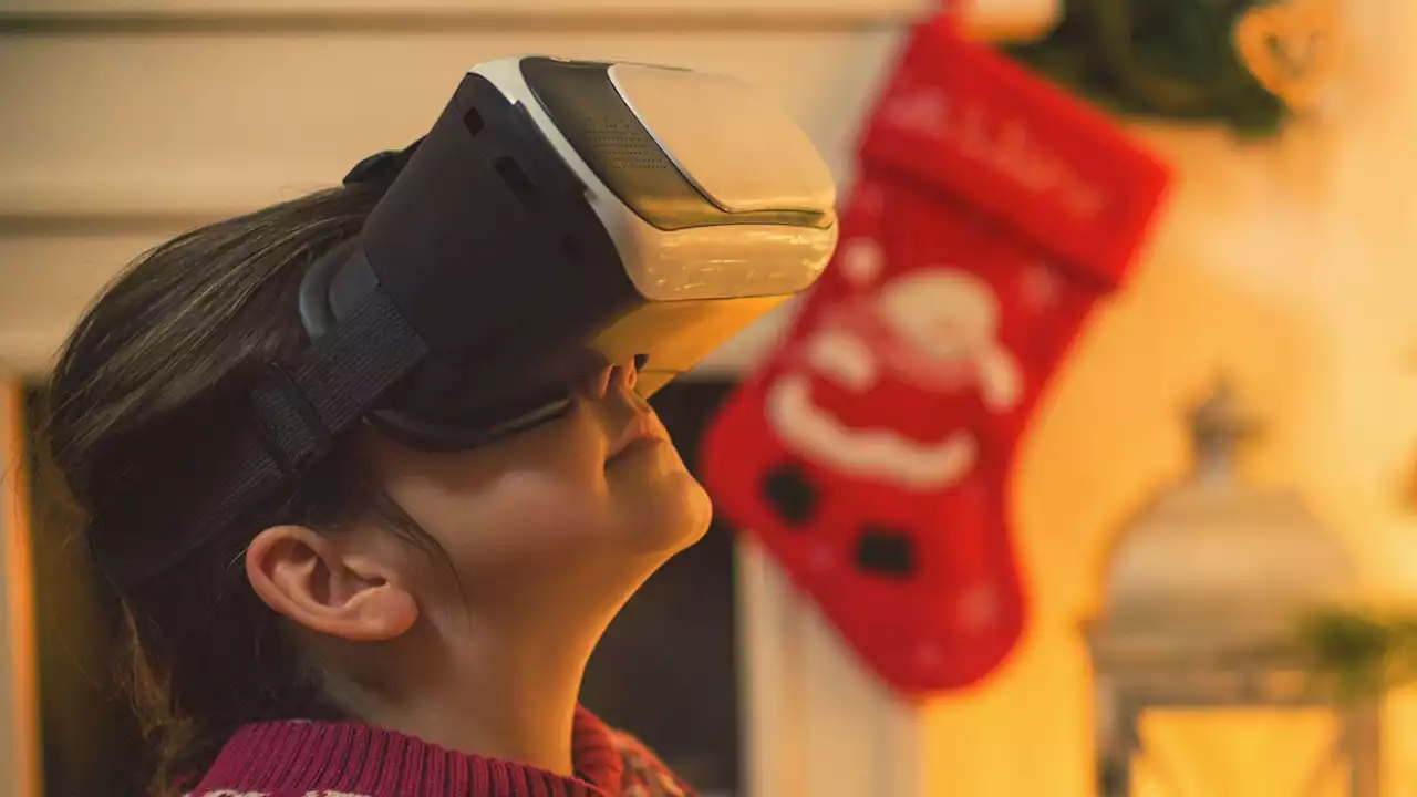 Parents warned of potential dangers of VR ahead of Christmas