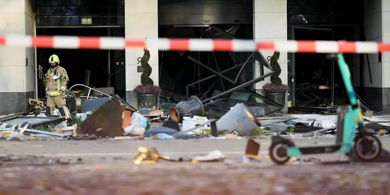 Geplatztes Aquarium in Berlin: „Tsunami“ am frühen Morgen