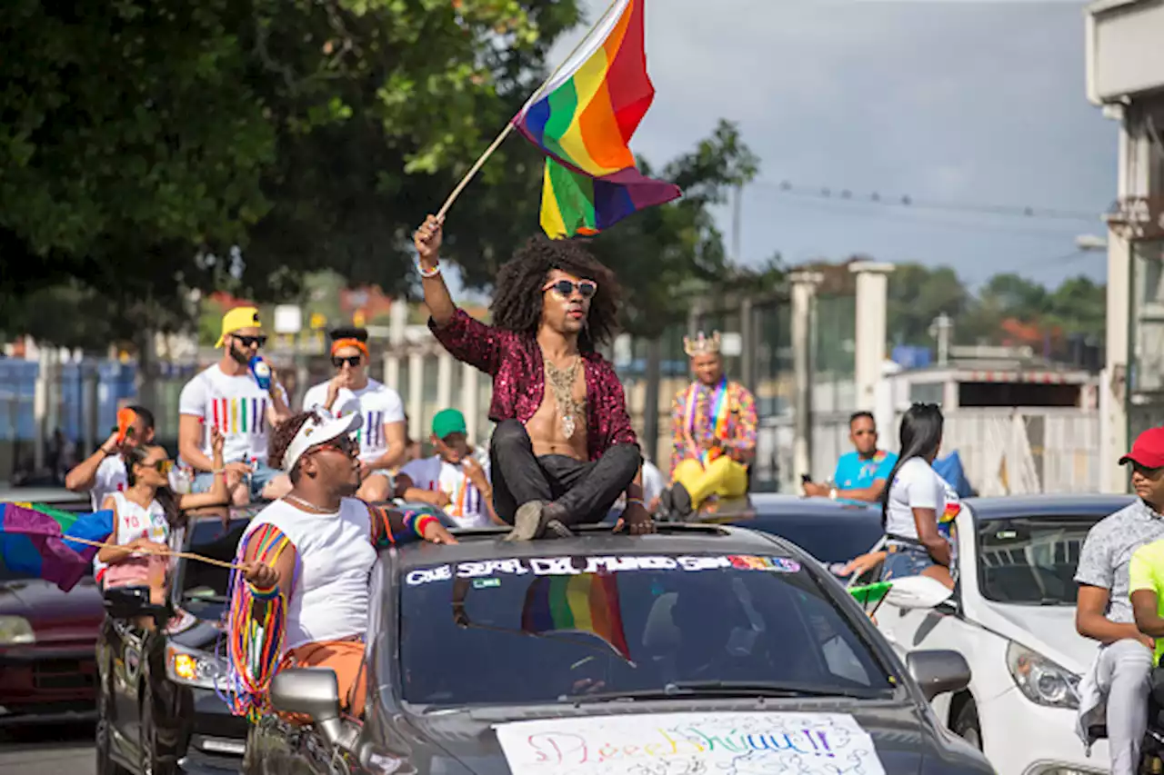 Barbados decriminalises gay sex