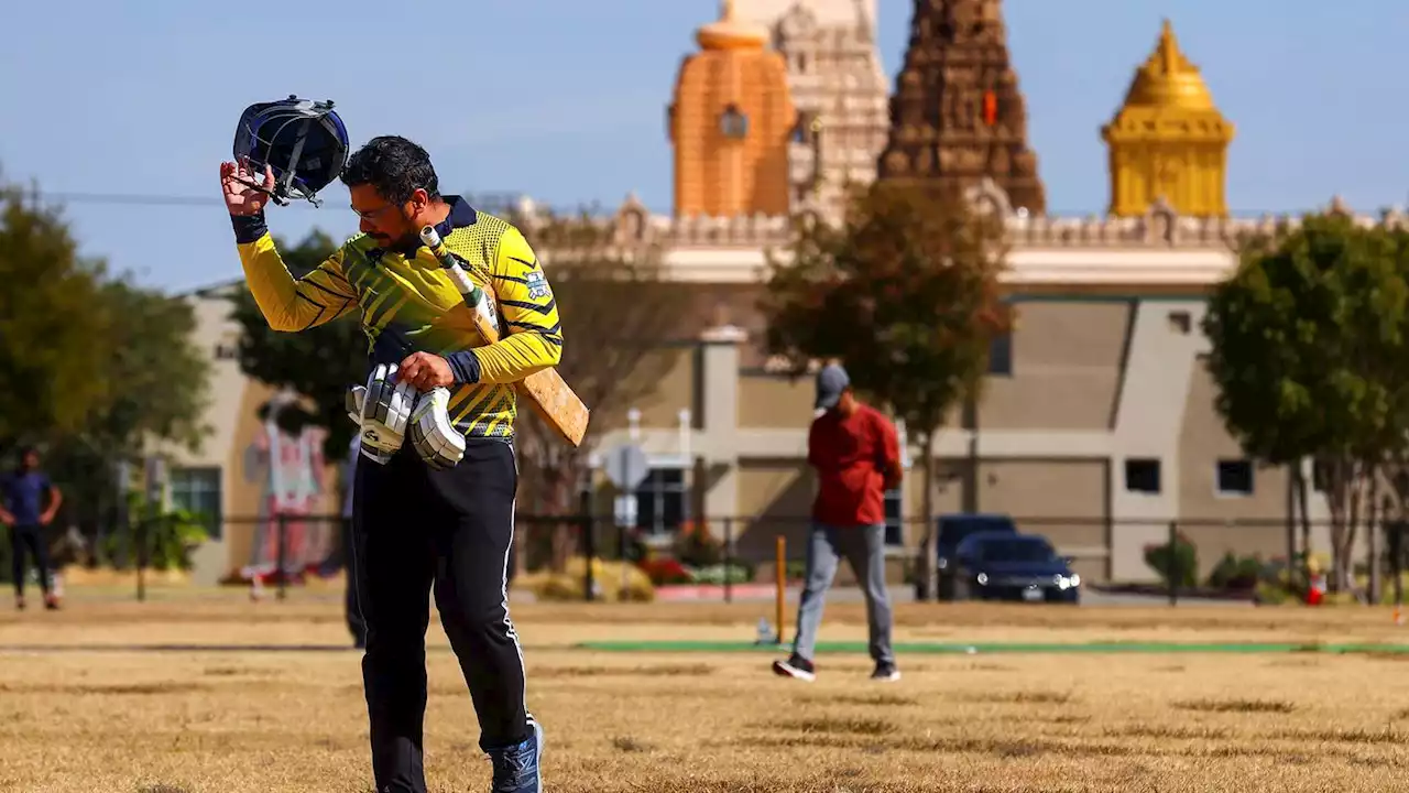 In Dallas suburbs, Friday Night Lights make way for cricket