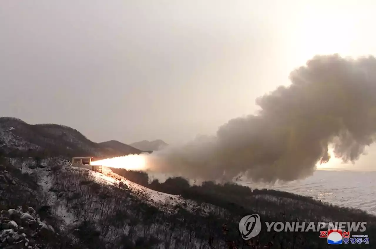 北 '괴물' 고체연료 ICBM 만드나…미니트맨-3보다 1단 추력 커 | 연합뉴스