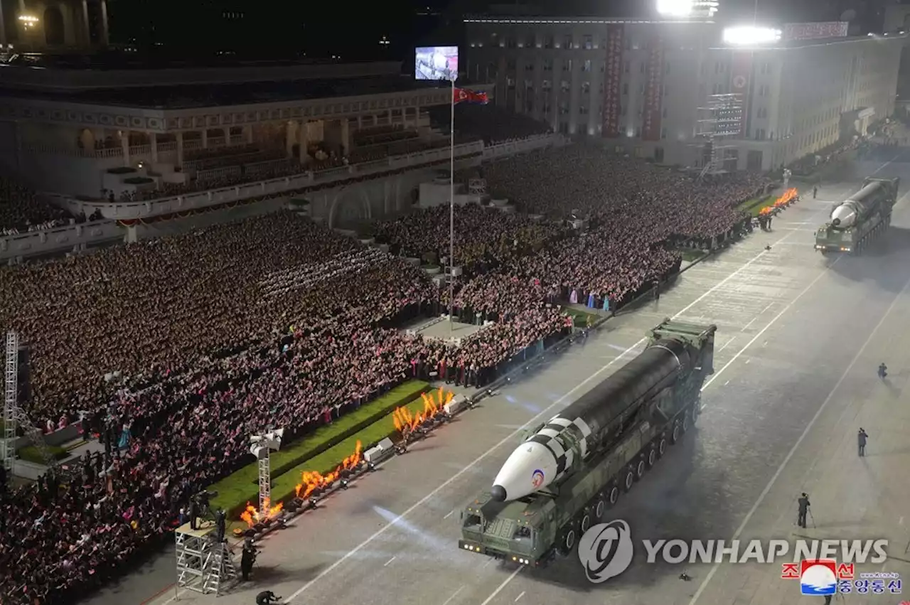 '北 평양서 수천명 동원 열병식 준비'…내년 軍창건 75주년(종합) | 연합뉴스