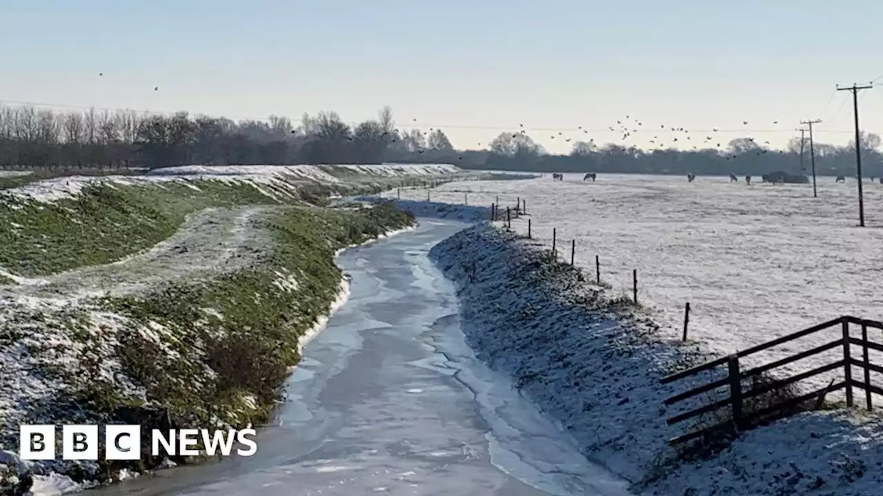 Met Office issues weather warning for ice in East of England