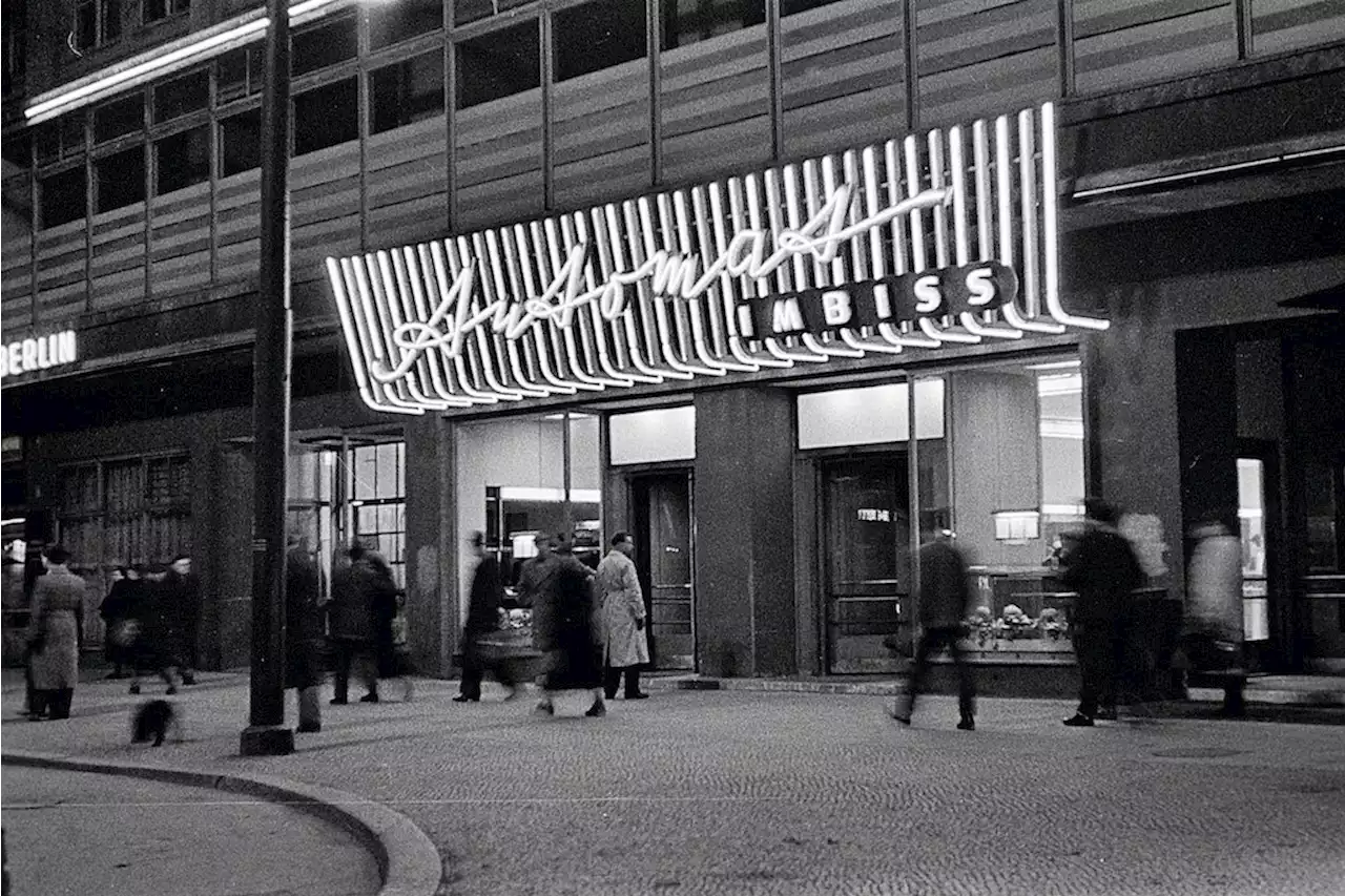 Klappe auf, Kunde satt: Das Comeback des Automaten-Restaurants in der DDR