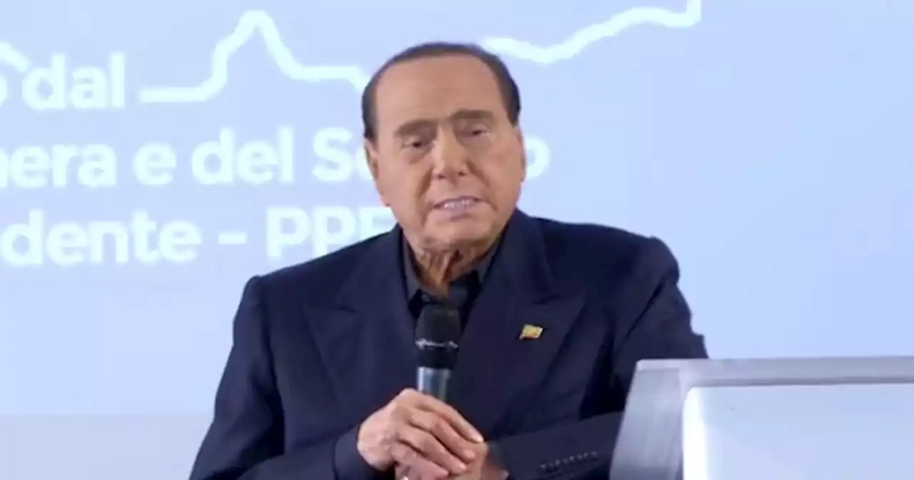 Governo, Berlusconi: 'Meritavo di prendere un ruolo istituzionale. Sono caduto durante campagna elettorale, ho rischiato di morire' - Il Fatto Quotidiano