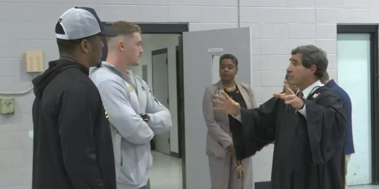 Southern Miss players speak to kids at Strickland Youth Center ahead of LendingTree Bowl