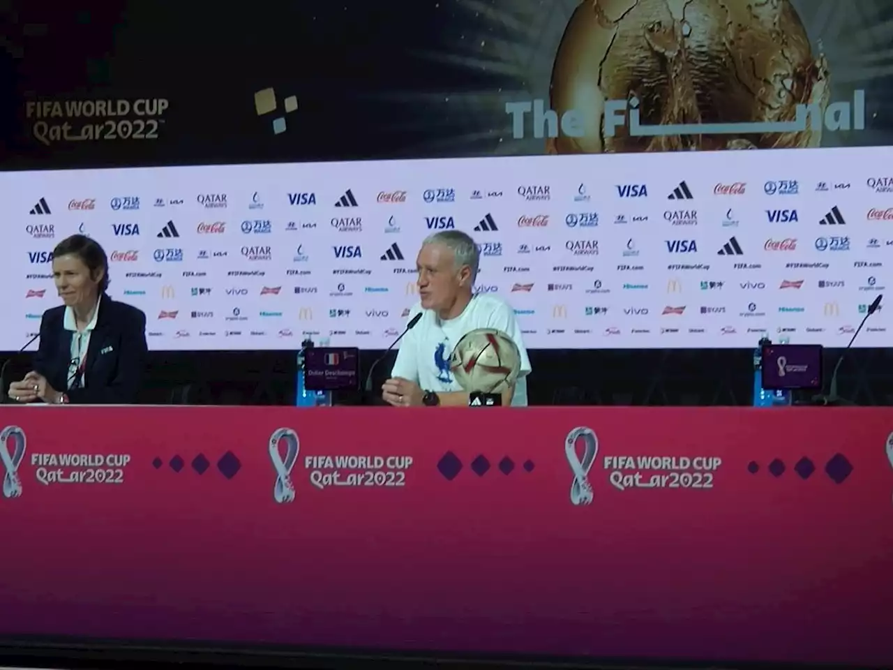 Didier Deschamps faz mistério sobre recuperação de quinteto da França para a final da Copa do Mundo