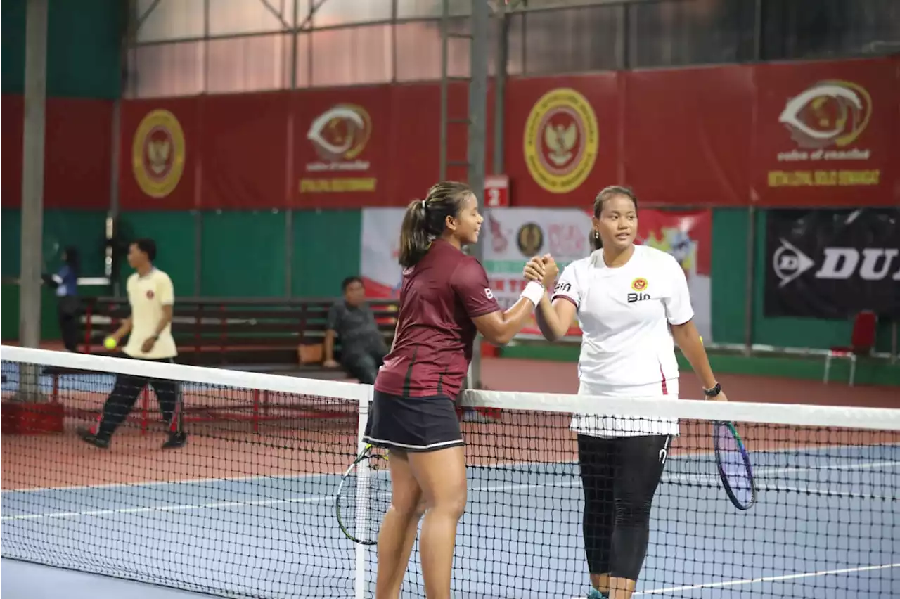 Atlet Kembar PORBIN Kembali Juarai Nomor Tunggal Putri Turnamen Tenis Nasional