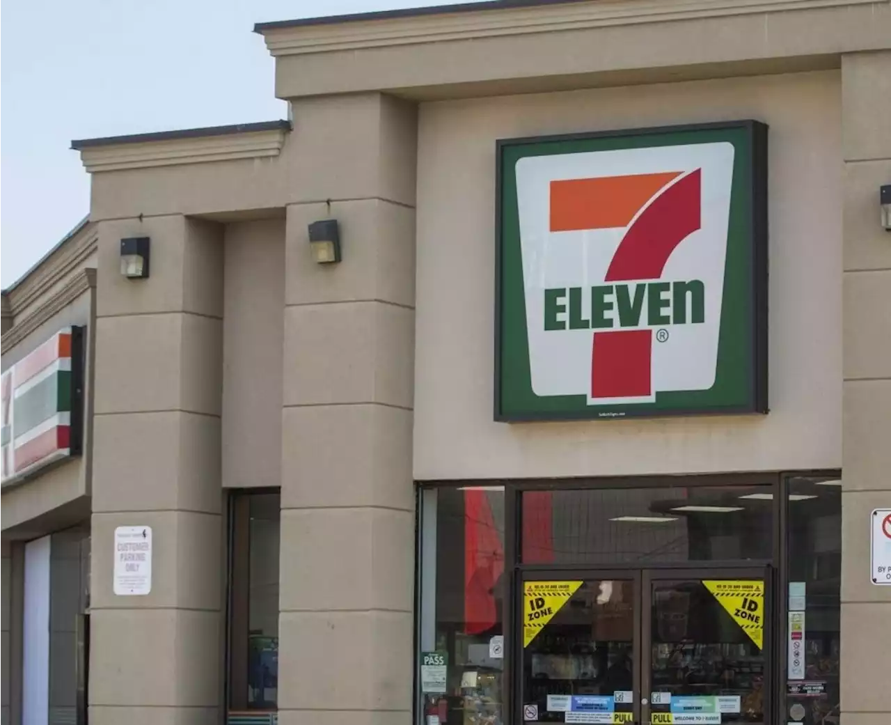 LILLEY: Allowing 7-Eleven to sell booze a welcome baby step for Ontario