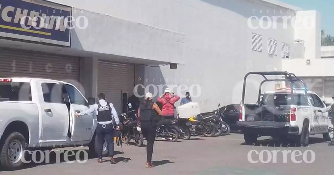 Roban tienda Sears en Celaya: arrasan con joyas y celulares