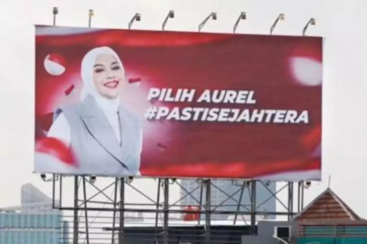 Aurel Hermansyah Digadang-gadang Akan Nyaleg Tahun 2023, Netizen: Jadi Bu RT Aja Dulu Rel - Pikiran-Rakyat.com