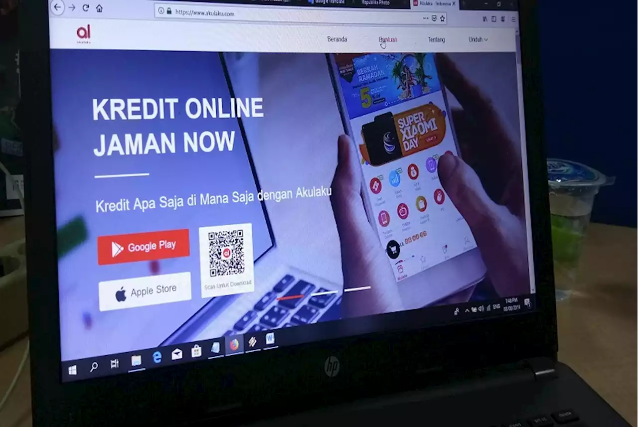 Dorong Literasi Keuangan, Akulaku Raih Penghargaan Fintech Paylater Terbaik 2022 |Republika Online