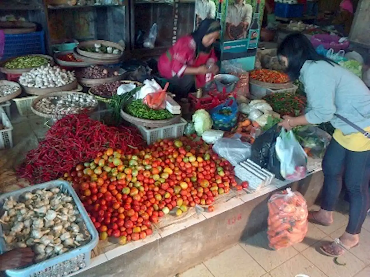 Kunjungi Batam, Mendag Pastikan Stok dan Harga Bahan Pokok Stabil Jelang Nataru