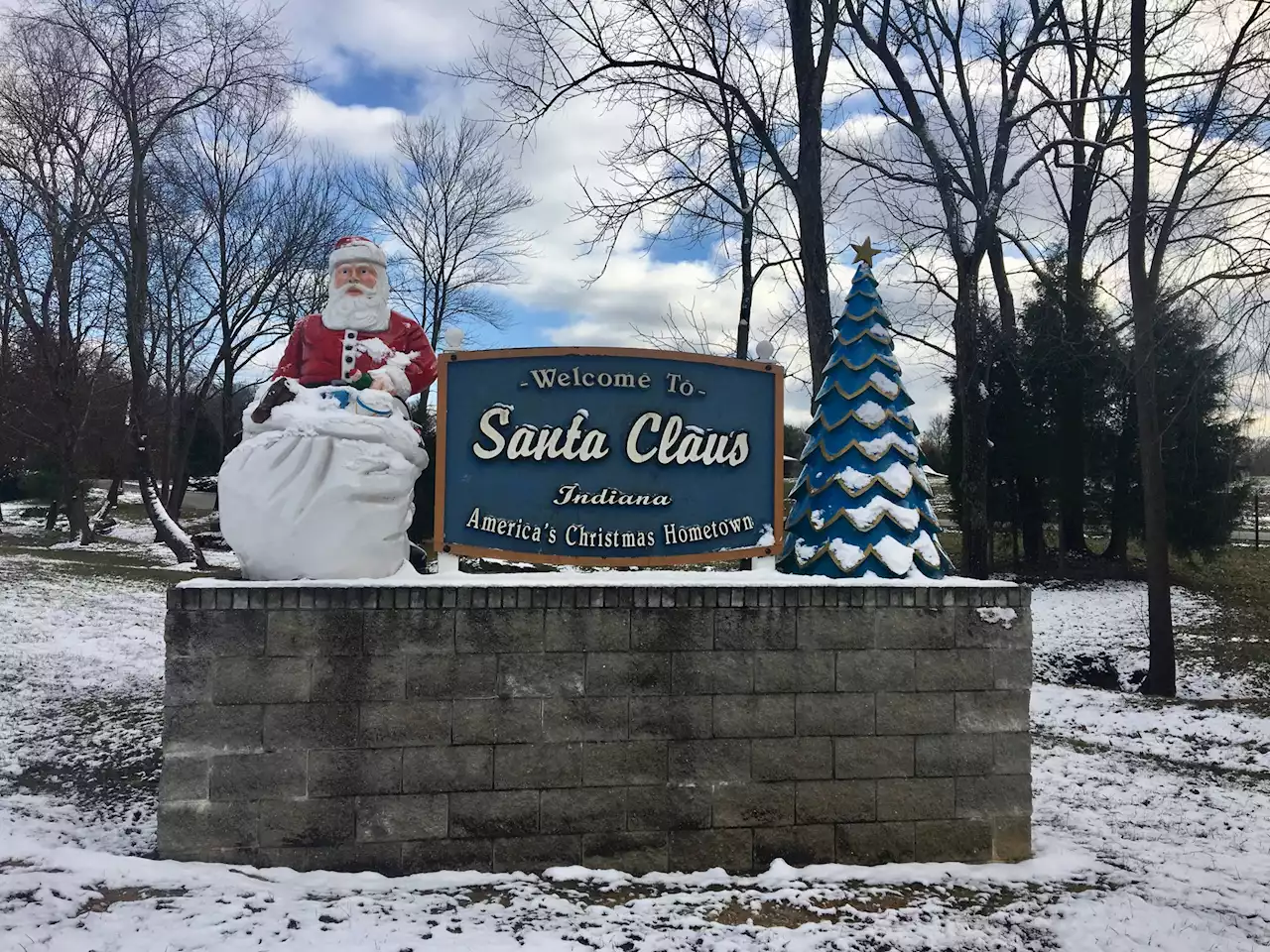 The US town that celebrates Christmas 365 days a year