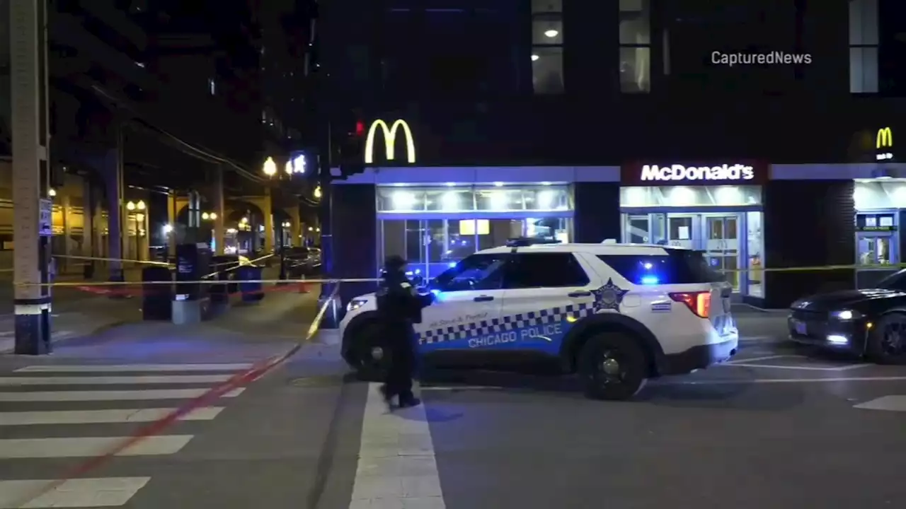 Teen seriously wounded in Loop shooting, Chicago police say