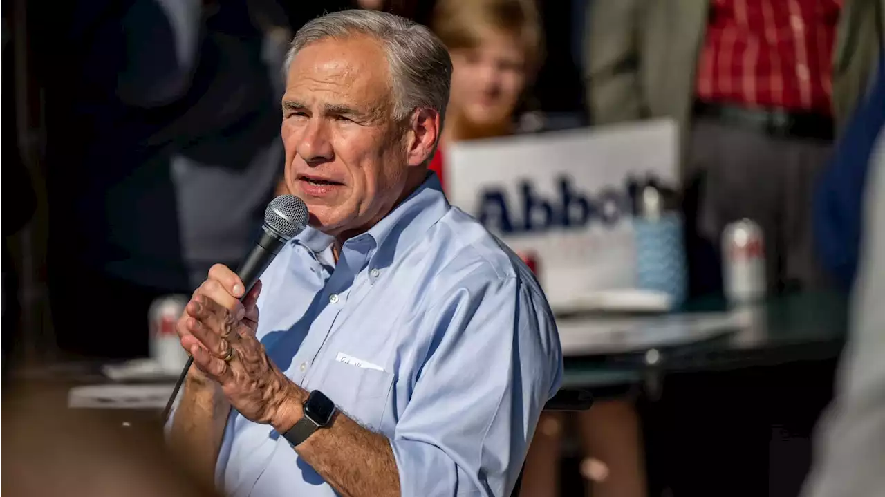 Texas Gov. Abbott calls on courts to uphold Title 42