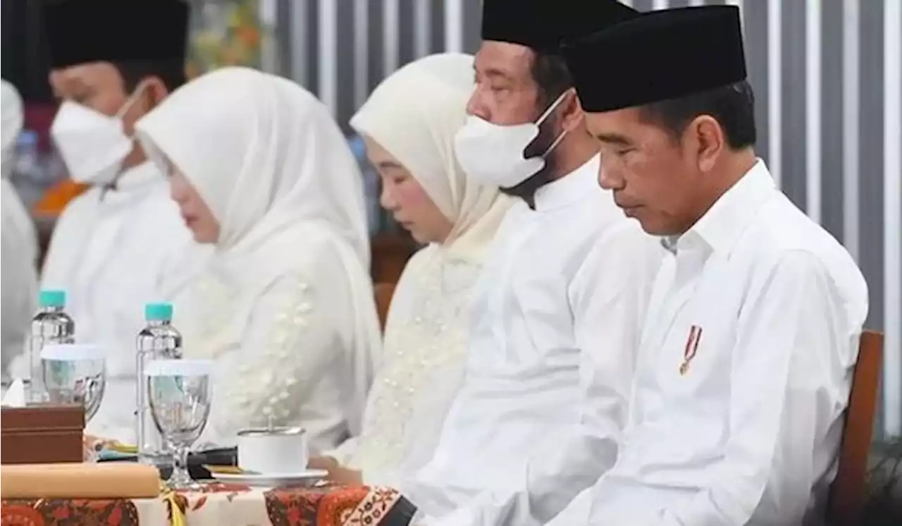 Jokowi dan Keluarga Gelar Pengajian 1.000 Hari Wafatnya Ibunda