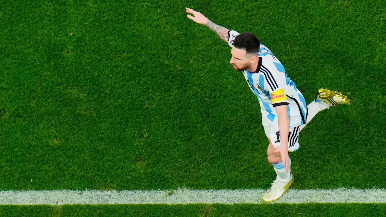 AMLO quiere que Lionel Messi sea campeón con Argentina