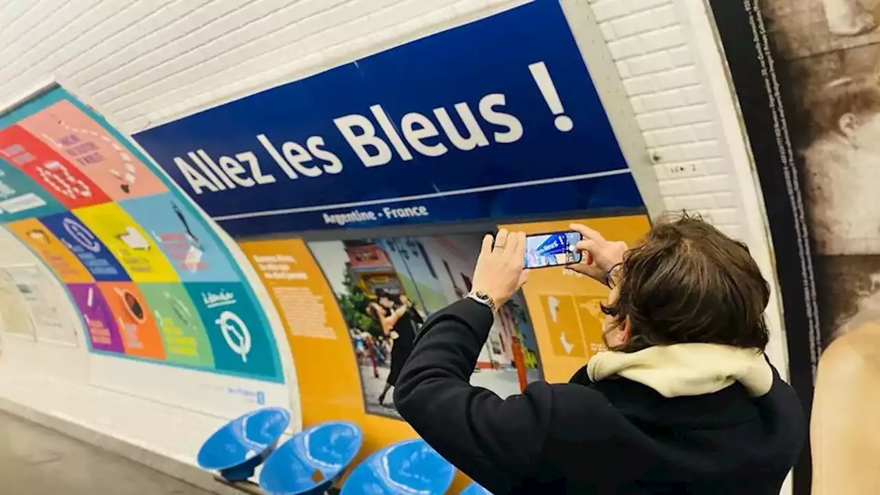 Coupe du monde 2022 : la station de métro 'Argentine' à Paris rebaptisée 'Argentine - France, Allez les Bleus !' à l'occasion de la finale