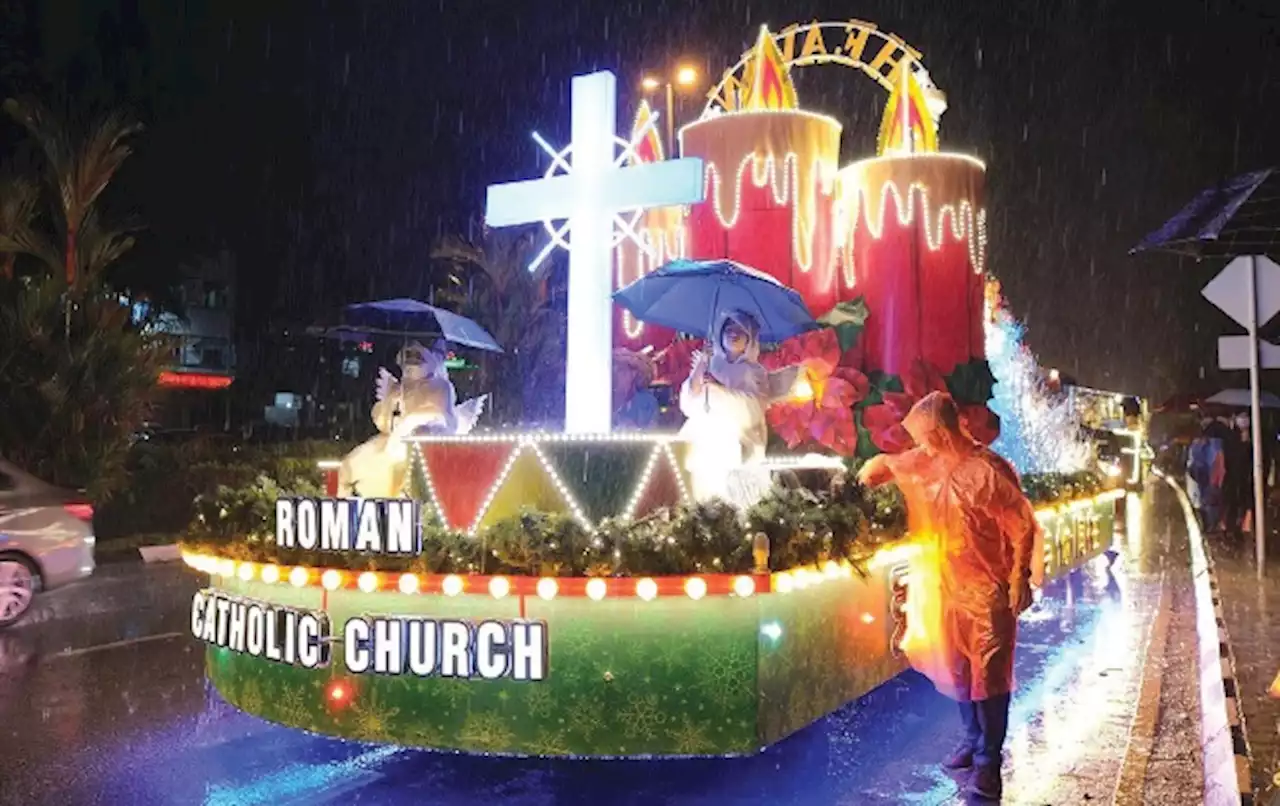 High spirits at Kuching Christmas parade