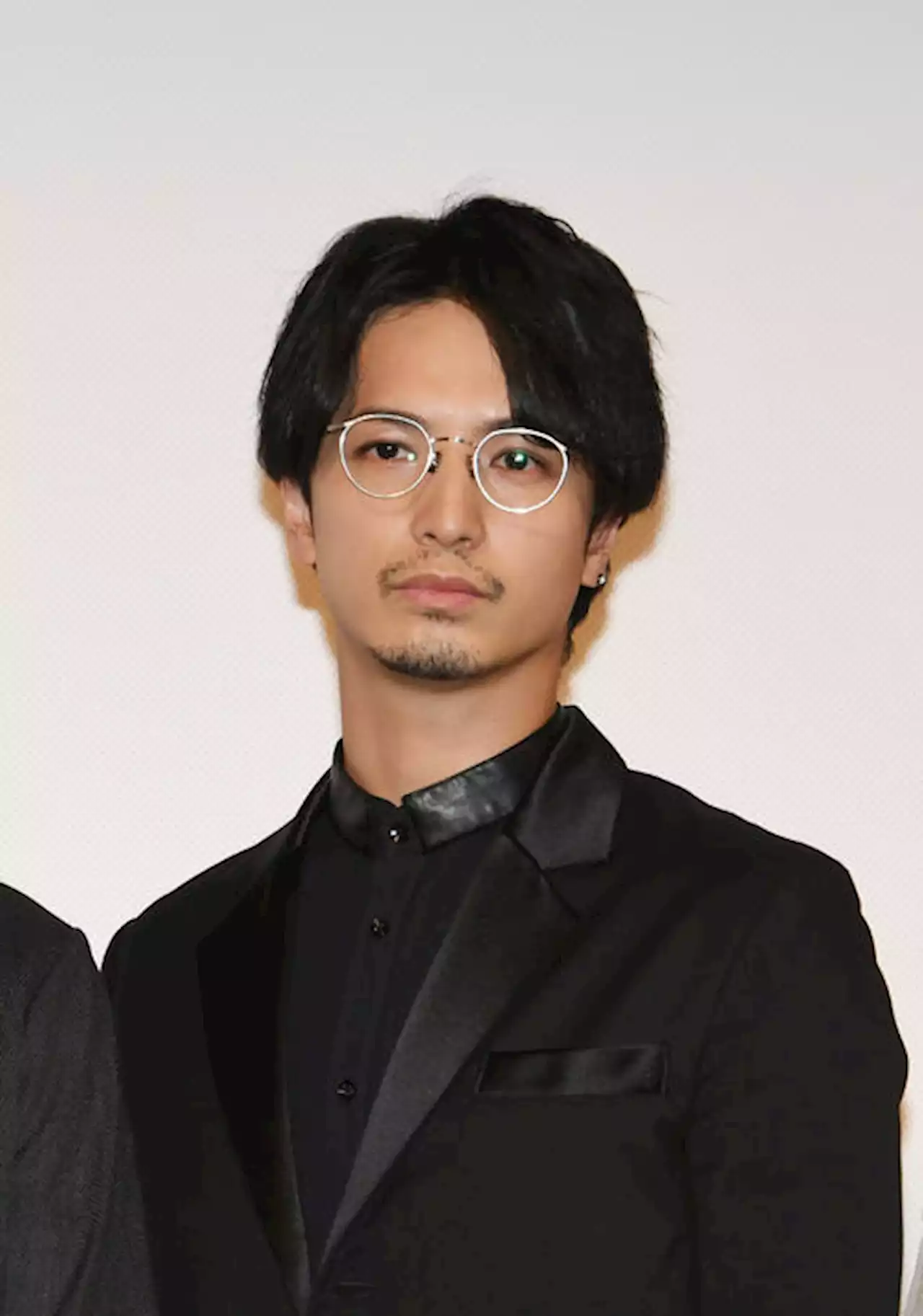 中村優一が一般女性と結婚発表「人生を支え合いながら歩んでいけたら」仮面ライダーシリーズ出演 - トピックス｜Infoseekニュース