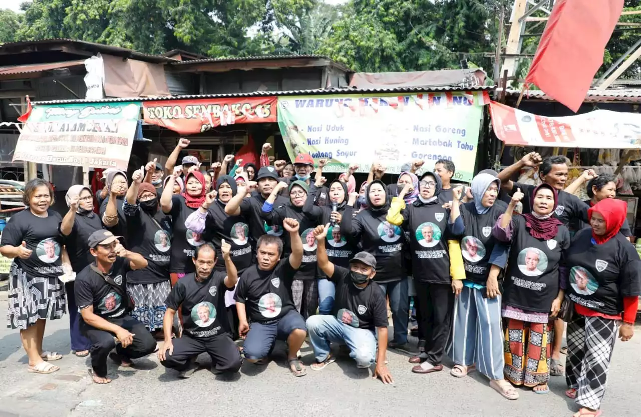 Kowarteg Bersama Ratusan Pedagang Pasar & Tukang Nasi Goreng di Jakut Dukung Ganjar jadi Presiden