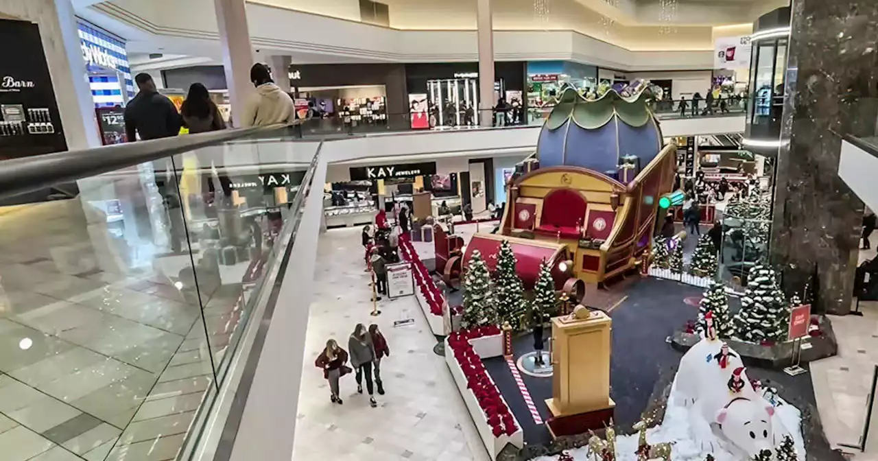 East Bay shoppers find plenty of room at malls week before Christmas