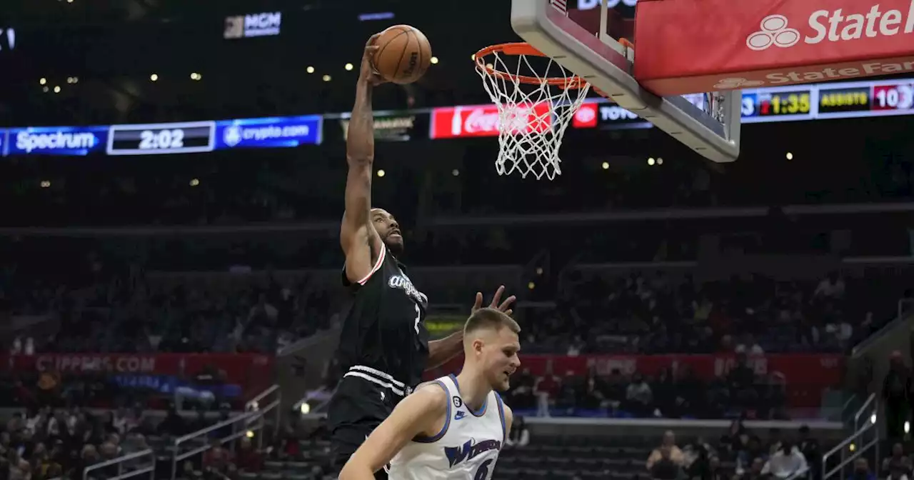 Kawhi Leonard scores season-high 31 points as short-handed Clippers rally past Wizards