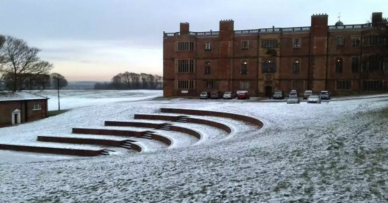 'Magnificent' Leeds winter walk with park, farm and historic house