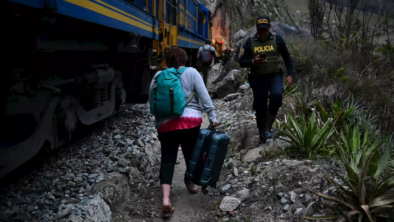 Au Pérou, des centaines de touristes ont dû être évacués du Machu Pichu