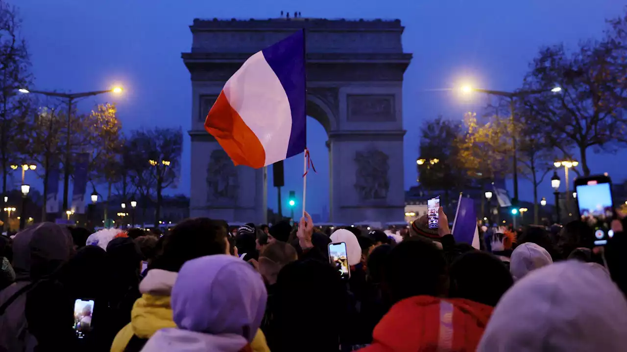 Argentine-France : après l’égalisation des Bleus, les Champs-Élysées se déchaînent enfin