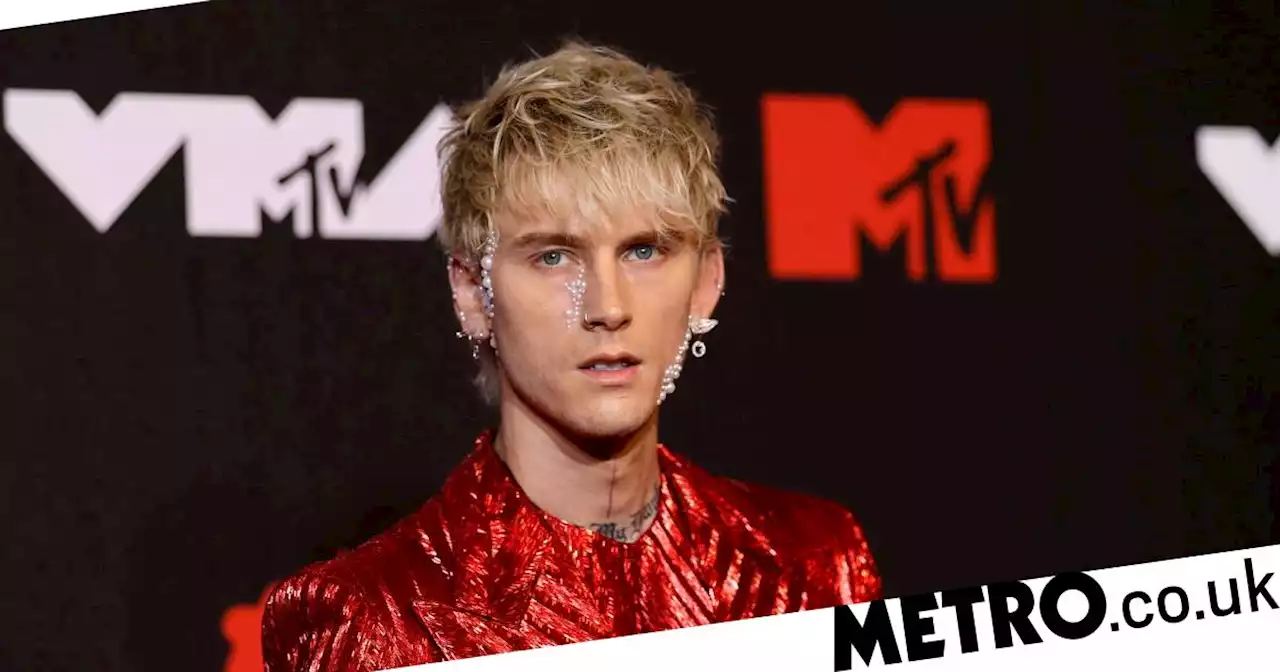 Machine Gun Kelly puts leeches on his stomach and calls them his 'best friends'