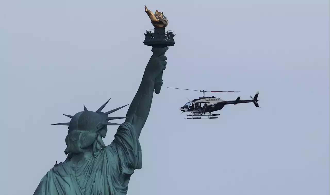 Hochul Vetoes Bill to Restrict NYC Helicopter Traffic