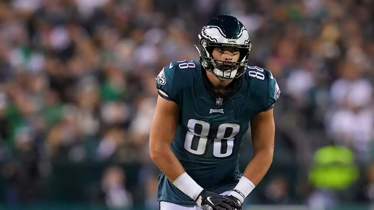 Eagles Don't Activate Dallas Goedert for Bears Game