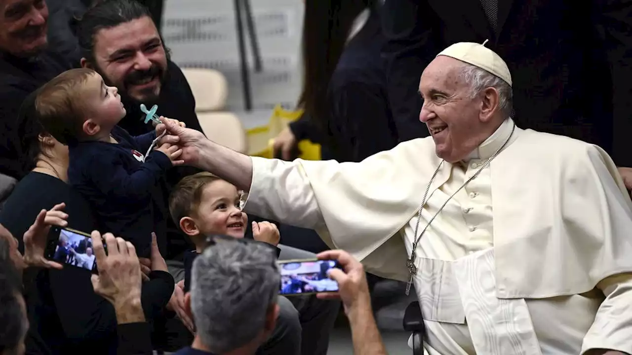 Paus Franciscus heeft ontslagbrief al klaarliggen vanwege gezondheid