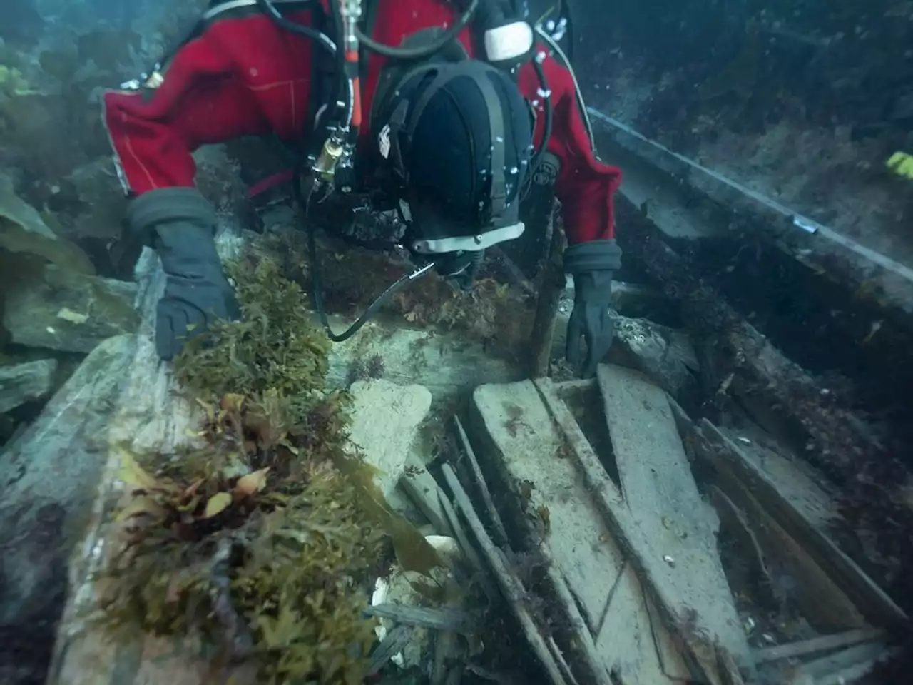 'Hallowed space': Divers pull 275 artifacts from 2022 excavation of Franklin ship