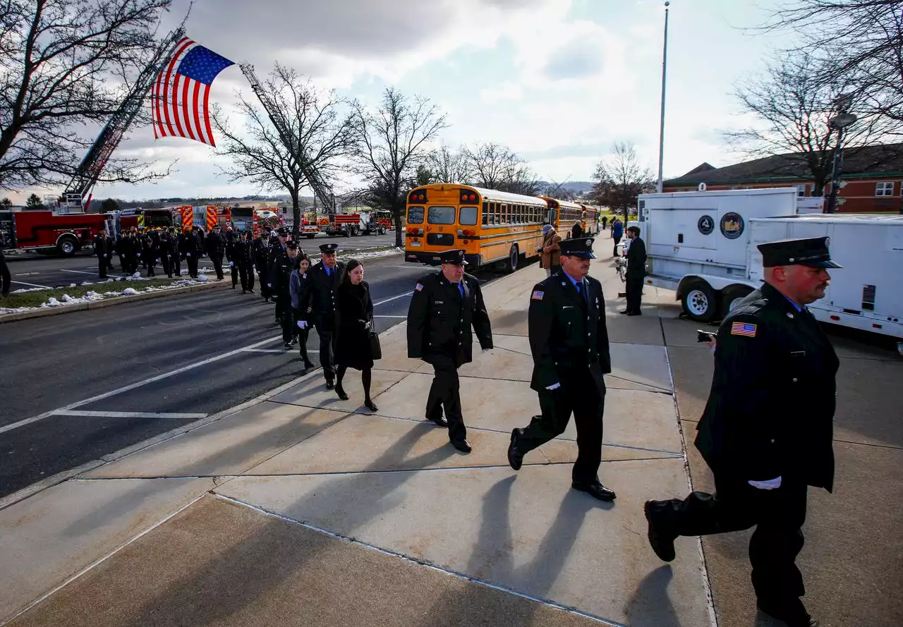 Fallen firefighters are remembered with respect and pledges to persevere (PHOTOS)