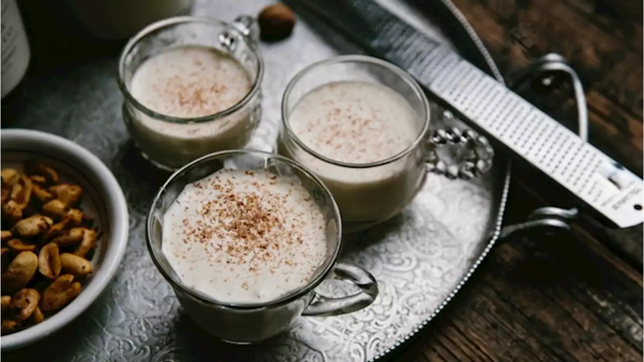 How to Make Eggnog for Adults, the Dessert and Cocktail All in One