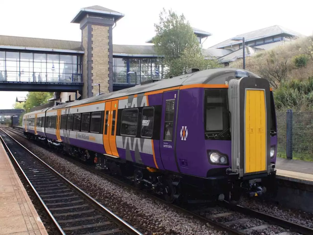 West Midlands rail provider posts notice about festive services