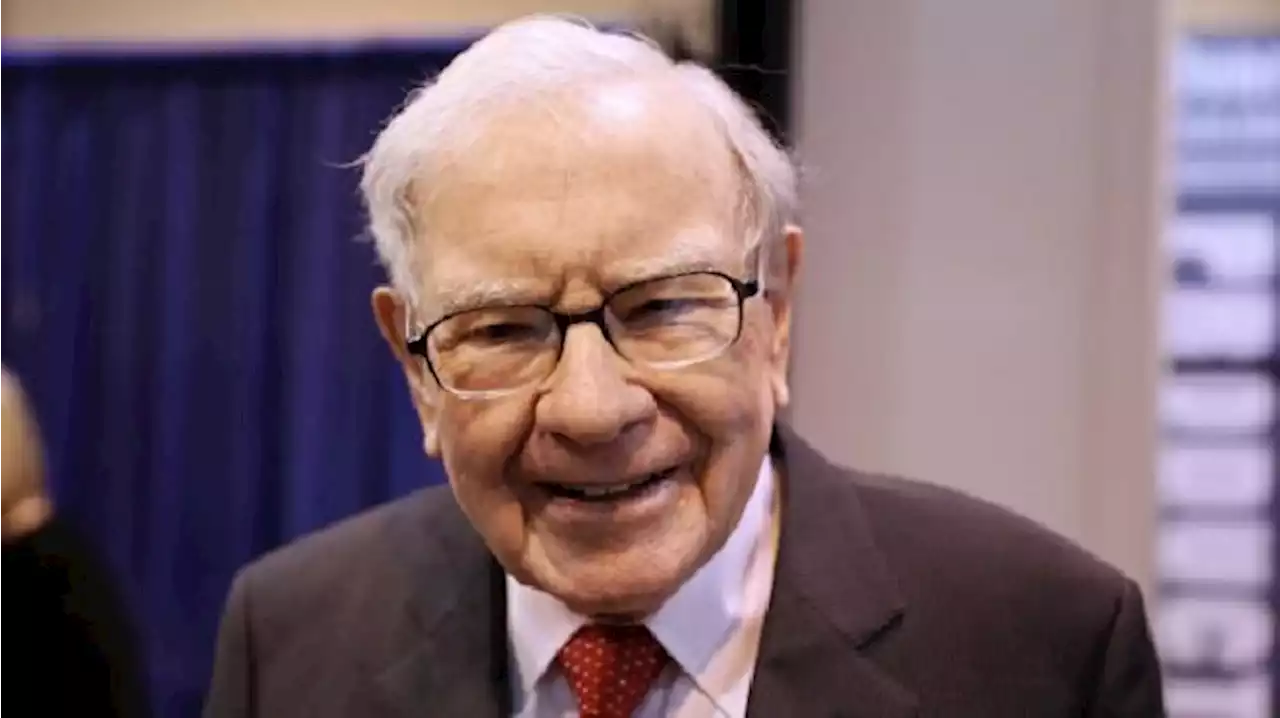 Warren Buffet Berikan Nasihat Investasi di Pasar Modal di Tahun Depan