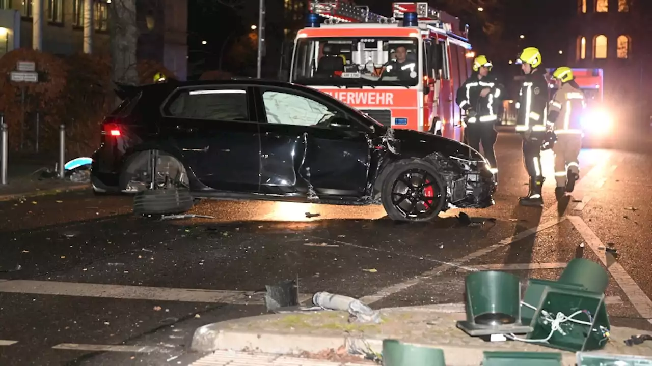 Golf rast Ampel um in Mitte