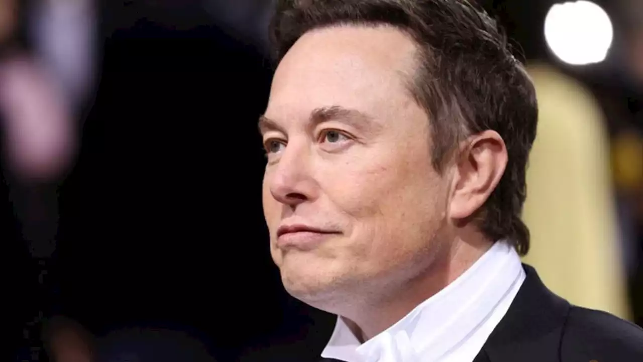 Musk poll shows 57.5% want him to step down as Twitter chief