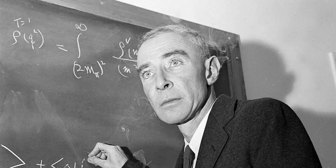 Oppenheimer wrongly stripped of security clearance, US says