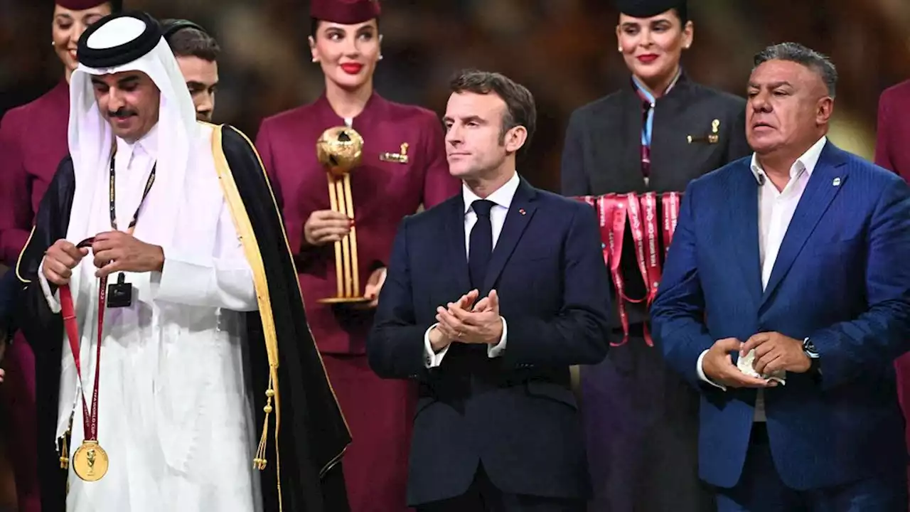 Coupe du monde 2023 : le coût faramineux des deux allers-retours d'Emmanuel Macron au Qatar dévoilé