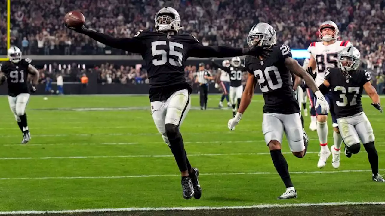 Las Vegas Raiders stun New England Patriots on bizarre final play | CNN