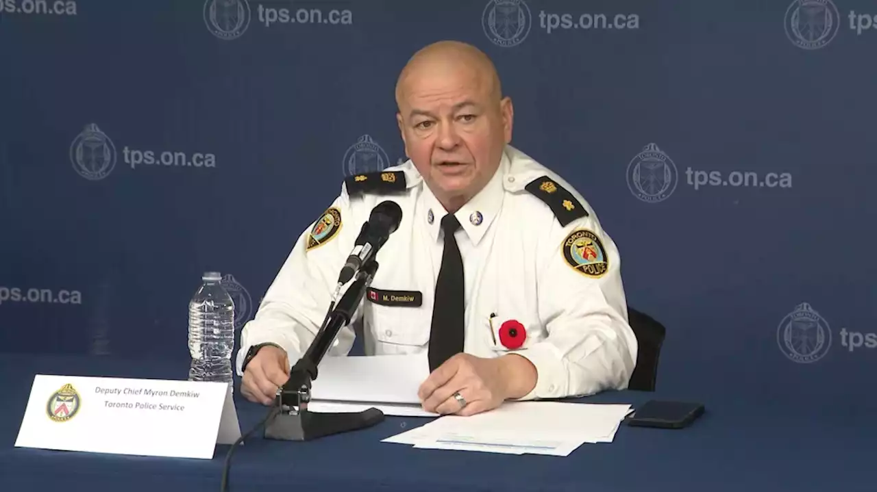 Myron Demkiw officially takes over as Toronto's police chief