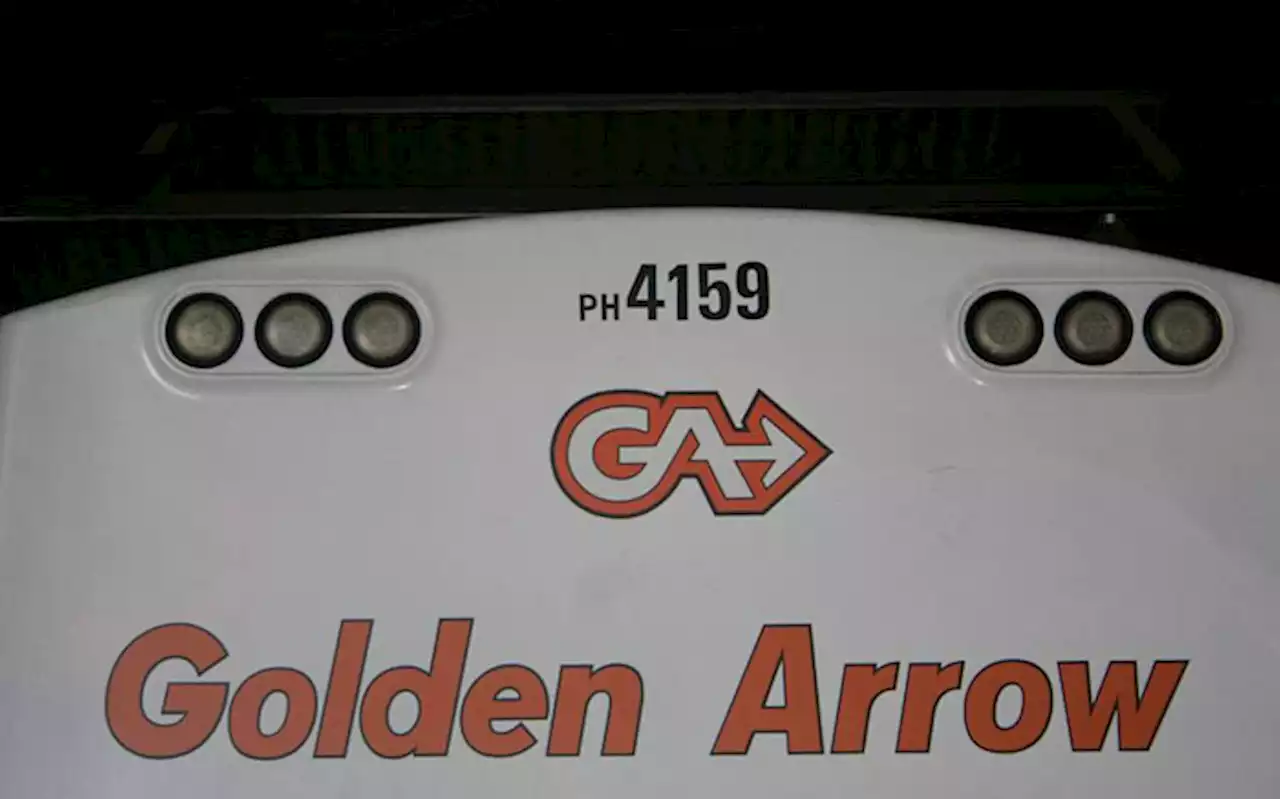 Saps, CoCT crack down on criminal elements targeting Golden Arrow bus service